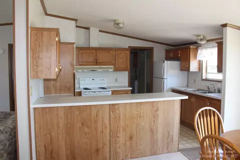 2425 Grey Tower, Jackson, MI 49201 photo 6