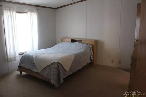 2425 Grey Tower, Jackson, MI 49201 photo 8