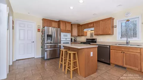 7396 Monarch Dr, Spring Arbor, MI 49283 photo 17