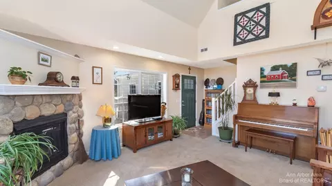 7396 Monarch Dr, Spring Arbor, MI 49283 photo 11