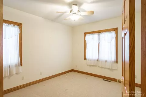 11679 Calkins Rd, Carleton, MI 48117 photo 19