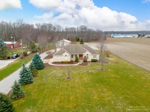 11679 Calkins Rd, Carleton, MI 48117 photo 44
