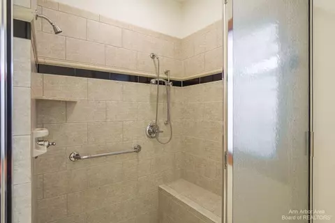 11679 Calkins Rd, Carleton, MI 48117 photo 17