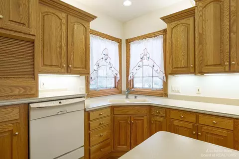 11679 Calkins Rd, Carleton, MI 48117 photo 12