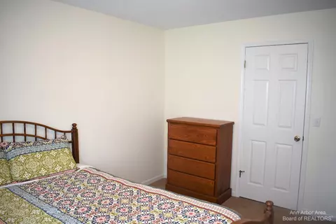 601 Carriage Dr, Tecumseh, MI 49286 photo 17