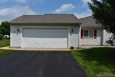 601 Carriage Dr, Tecumseh, MI 49286 photo 24