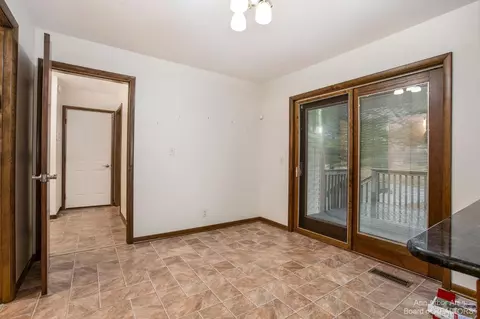 1075 W Bemis Rd, Saline, MI 48176 photo 17