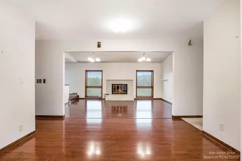 1075 W Bemis Rd, Saline, MI 48176 photo 12