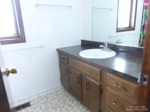 1075 W Bemis Rd, Saline, MI 48176 photo 41