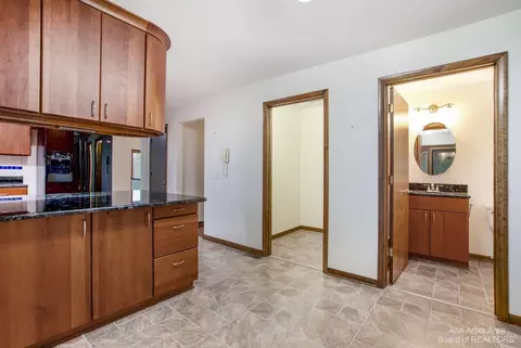1075 W Bemis Rd, Saline, MI 48176 photo 18