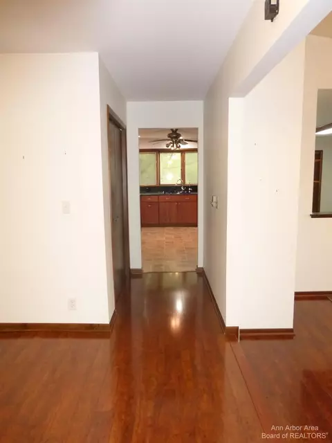 1075 W Bemis Rd, Saline, MI 48176 photo 25