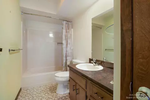 1075 W Bemis Rd, Saline, MI 48176 photo 32