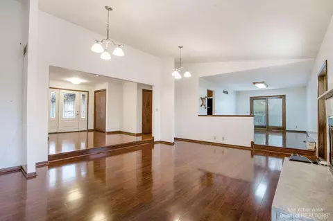 1075 W Bemis Rd, Saline, MI 48176 photo 11