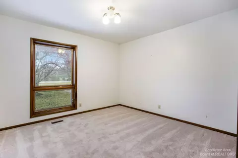 1075 W Bemis Rd, Saline, MI 48176 photo 30