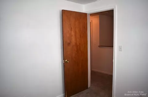 8008 Hipp St, Taylor, MI 48180 photo 22