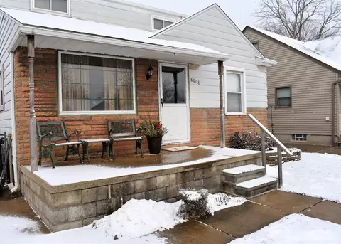8008 Hipp St, Taylor, MI 48180 photo 2