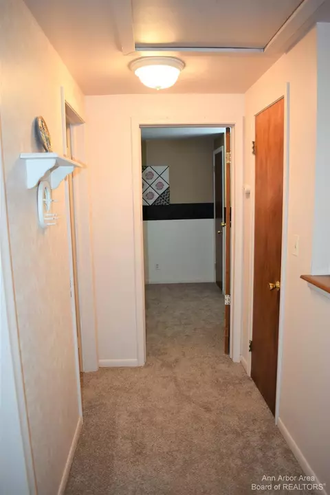8008 Hipp St, Taylor, MI 48180 photo 20