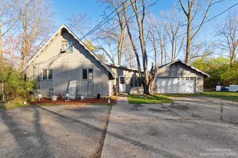 4949 S Jackson Rd, Jackson, MI 49201 photo 30