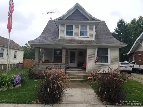 612 E Main St, Morenci, MI 49256