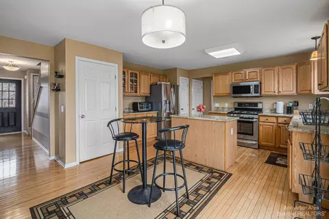 3715 Noble Dr, Dexter, MI 48130 photo 4