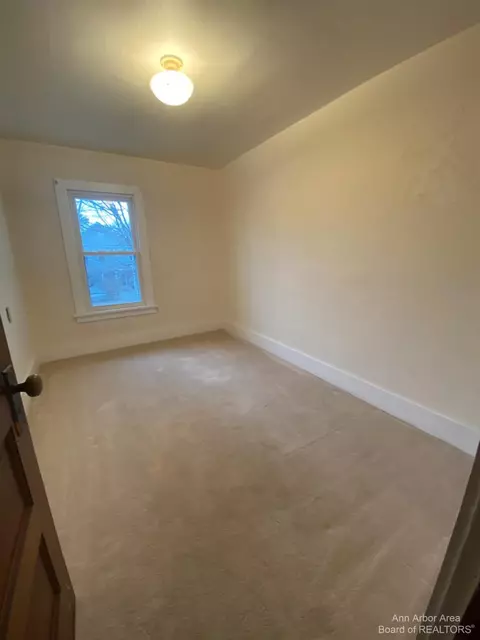 424 E Front St, Adrian, MI 49221 photo 16