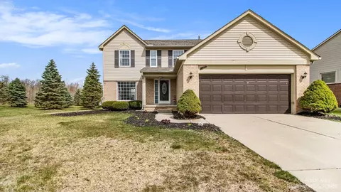 42900 Bradley Dr, Van Buren, MI 48111