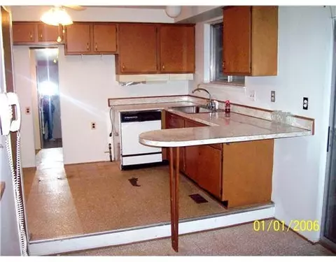 39509 Cather, Canton, MI 48187 photo 2
