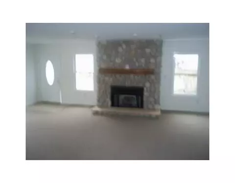 21700 Bohn, Belleville, MI 48111 photo 2