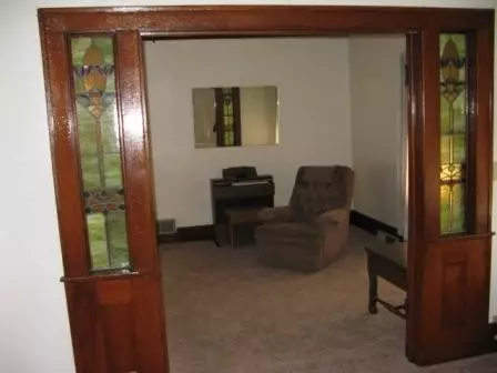 605 S Elm, Jackson, MI 49203 photo 4