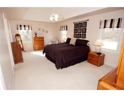 9252 Cambridge Dr, York, MI 48176 photo 12