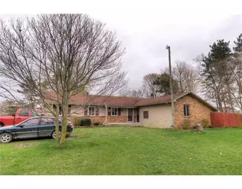 8675 Pingree, Pinckney, MI 48169 photo 1