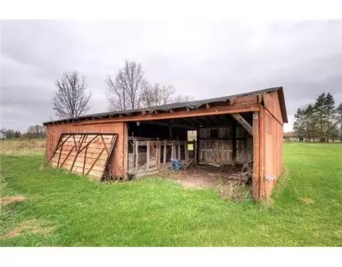 8675 Pingree, Pinckney, MI 48169 photo 6