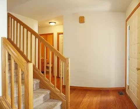 1455 Colony Dr, Saline, MI 48176 photo 2