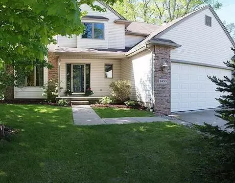 1455 Colony Dr, Saline, MI 48176 photo 1
