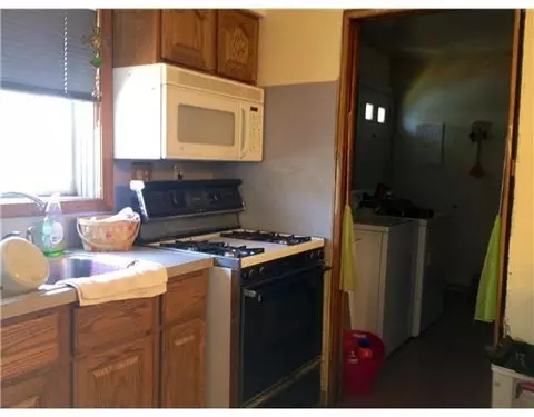 37444 Heroux, Romulus, MI 48174 photo 2