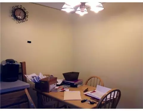 37444 Heroux, Romulus, MI 48174 photo 4