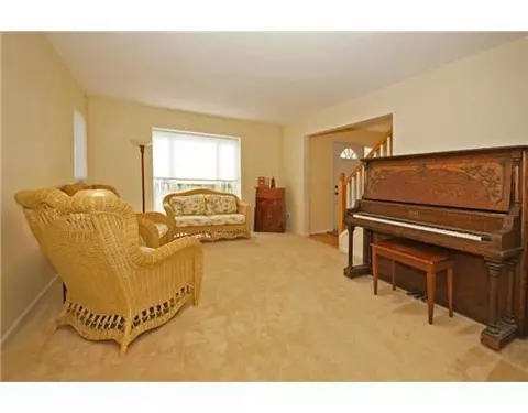 2814 Silver Spg, Ann Arbor, MI 48103 photo 3