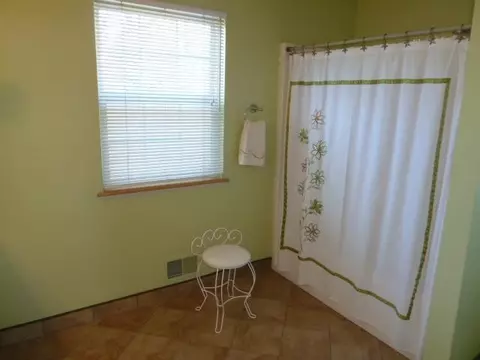 4855 Holly Way, Ann Arbor, MI 48103 photo 17