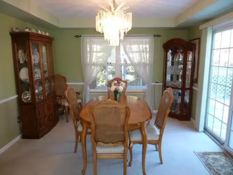 4855 Holly Way, Ann Arbor, MI 48103 photo 5