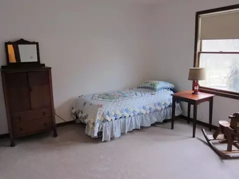 1010 Gady, Adrian, MI 49221 photo 5