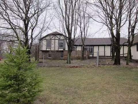 1010 Gady, Adrian, MI 49221 photo 1