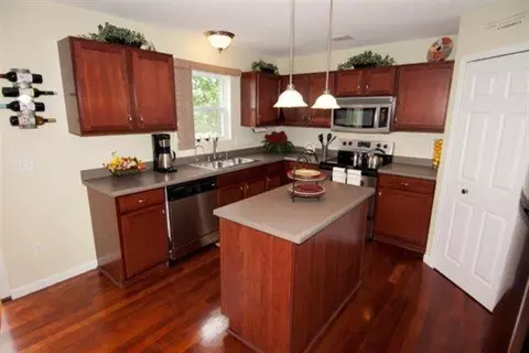 8746 Boxelder Ln, Dexter, MI 48130 photo 4