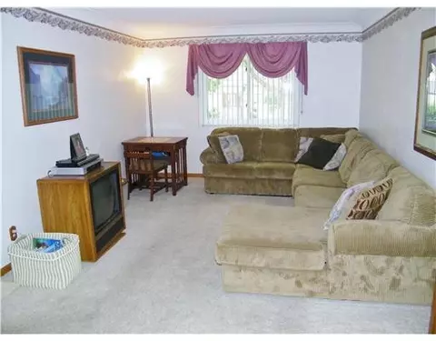 706 Spring St, Tecumseh, MI 49286 photo 9