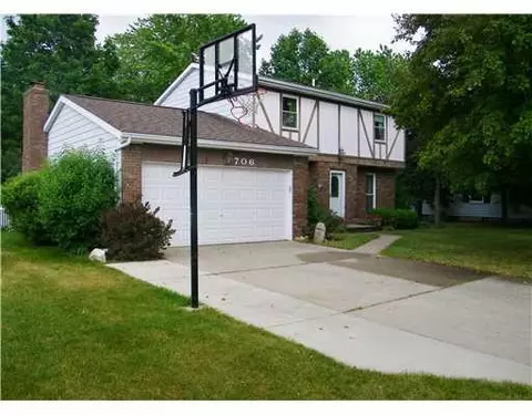 706 Spring St, Tecumseh, MI 49286 photo 1