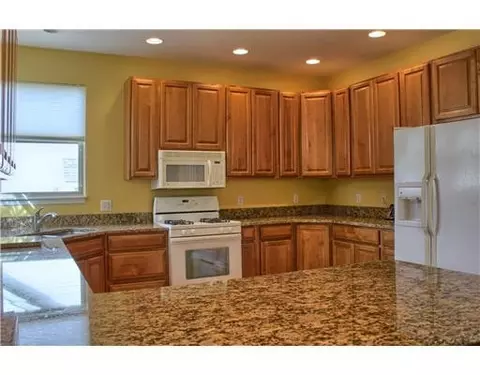 593 E Castlebury, Saline, MI 48176 photo 8