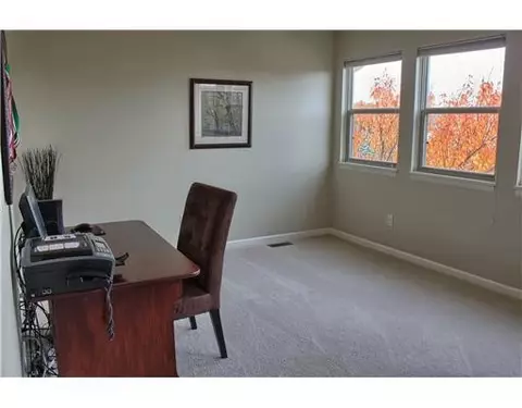 593 E Castlebury, Saline, MI 48176 photo 16