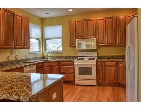 593 E Castlebury, Saline, MI 48176 photo 7