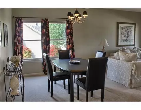 593 E Castlebury, Saline, MI 48176 photo 11