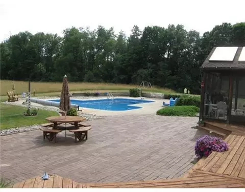 1755 Maple Grv, Jackson, MI 49201 photo 21