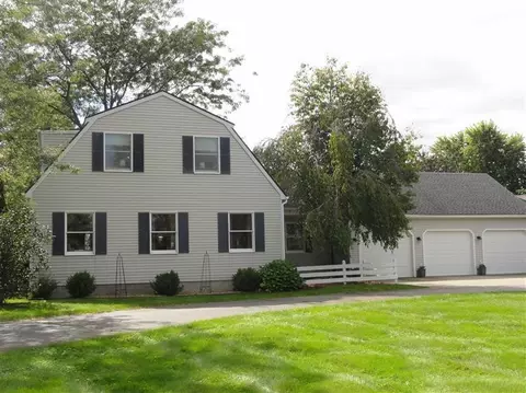 4059 Latchstring Ct, Saline, MI 48176 photo 1
